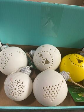 Set of Ceramic Holiday Ornaments in White and Yellow